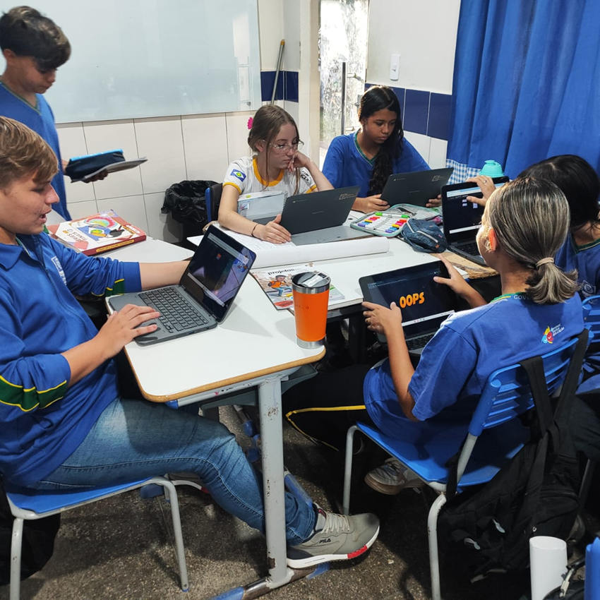 A Experiência da Professora Schaiane Hasse com os Projetos ETC